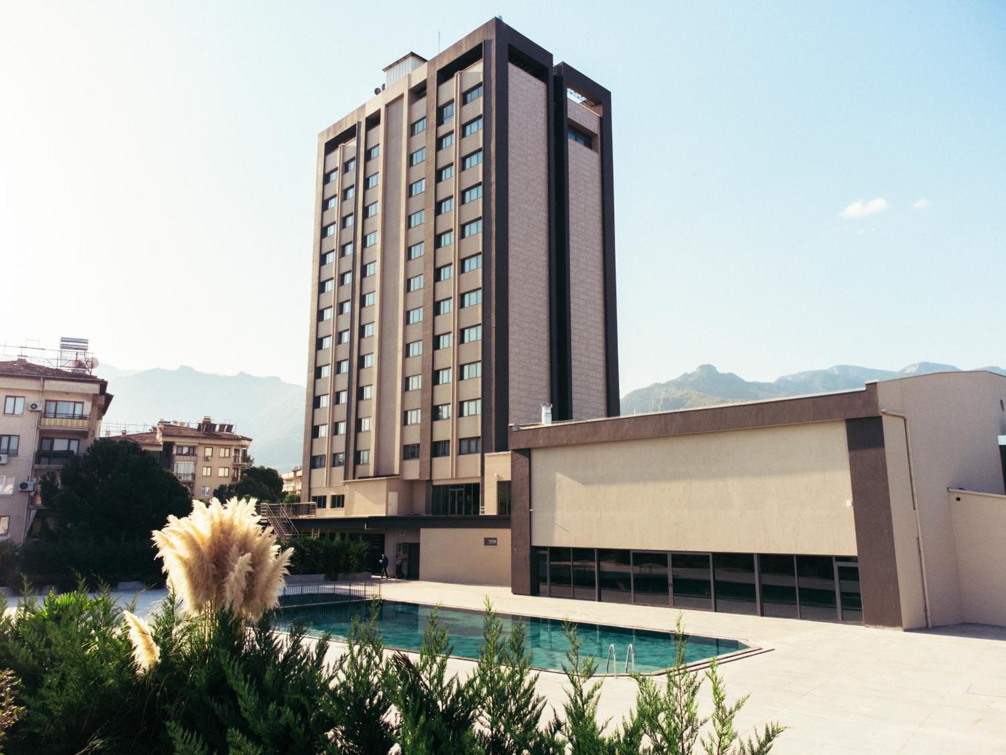 Hotel The Emporia 5*